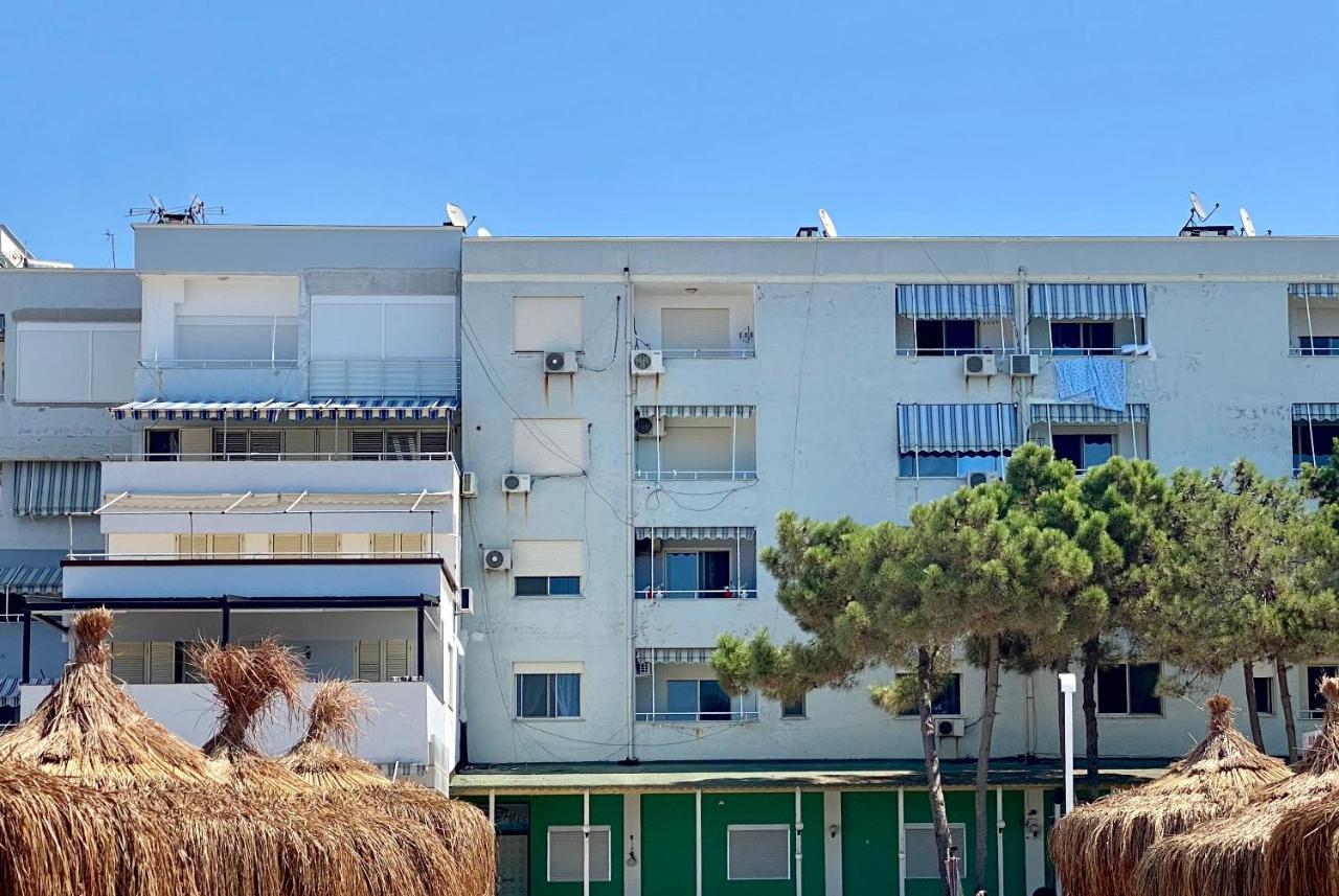 Sunset Sea View - Beachfront Balcony - Ac - Wifi Durrës Exterior foto